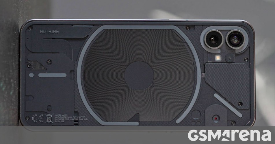 Phone (1) gets its first OTA update with July patch and camera updates